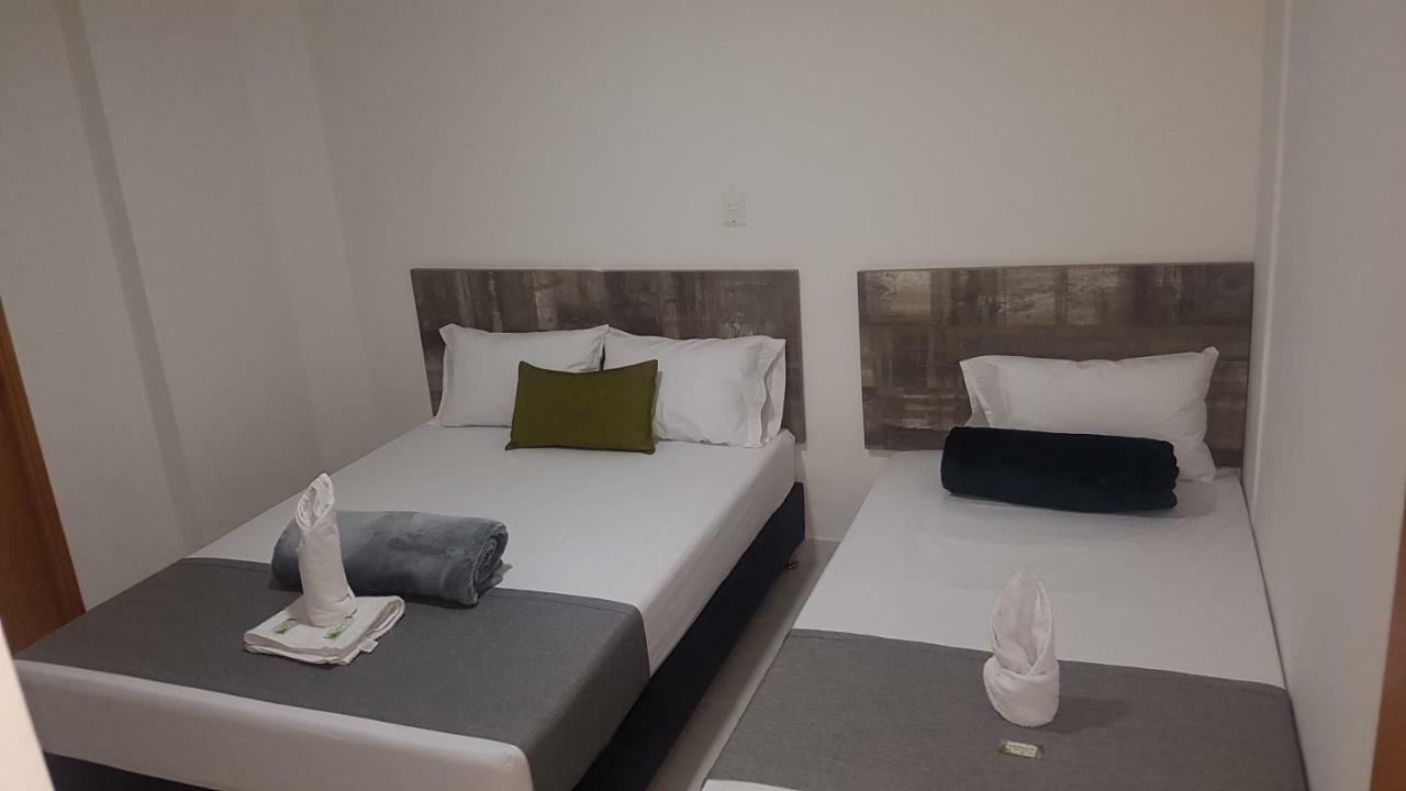 Hotel Porton Colonial 메딜린 외부 사진